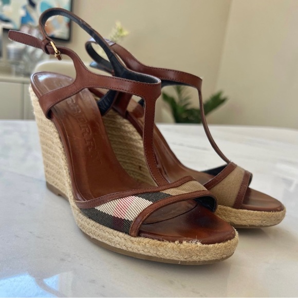 Burberry wedges - Picture 2 of 9